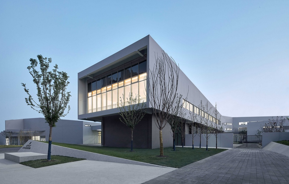 hefei north city central park primary and middle school china by shanghai tianhua architecture planning engineering ltd