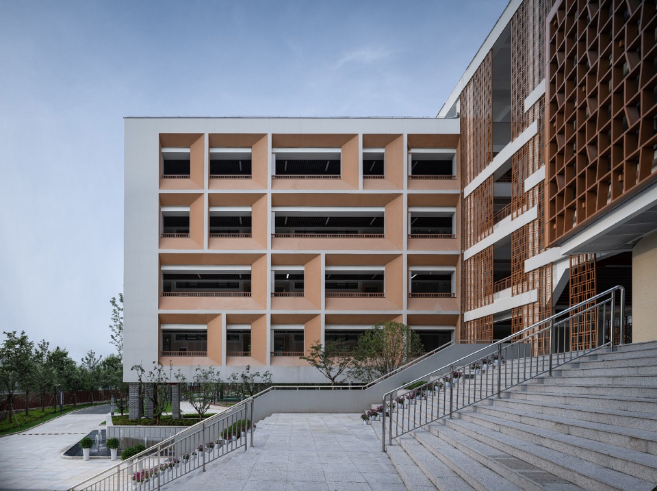 ningbo vanke panhuo experimental middle school china by urban architecture