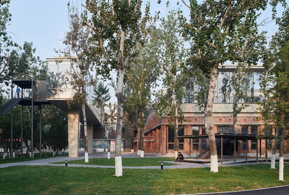 haibing center of nankai university china by vector architects