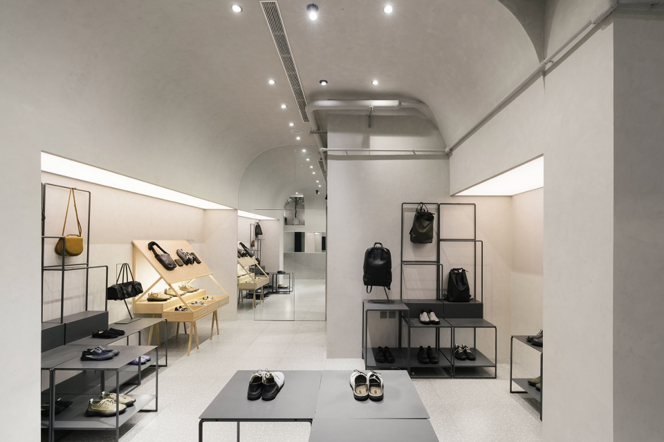 beijing wudaokou store of suren leather goods china by wonder architects