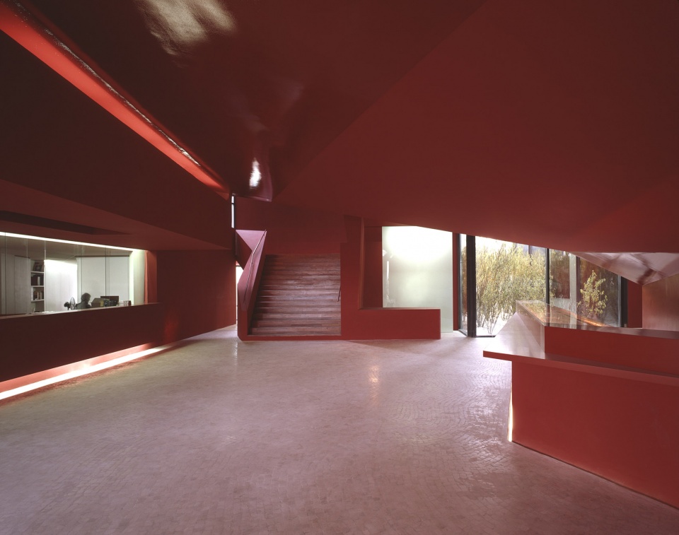 theater in montreuil by dominique coulon associes