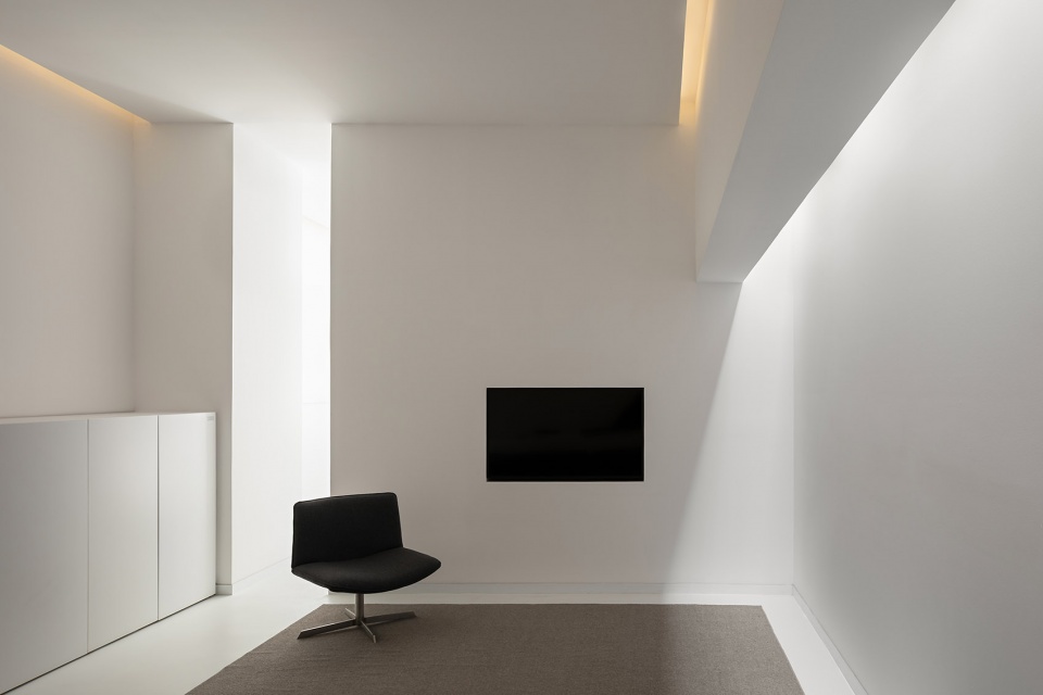 hw studio office by hw studio