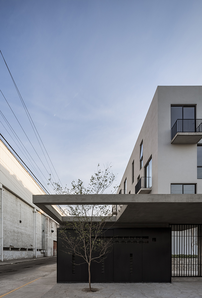del patio apartamentos by estudio hidalgo 1