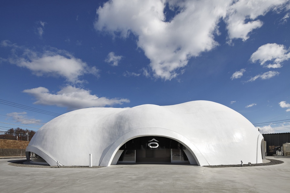 hoto fudo by takeshi hosaka architects