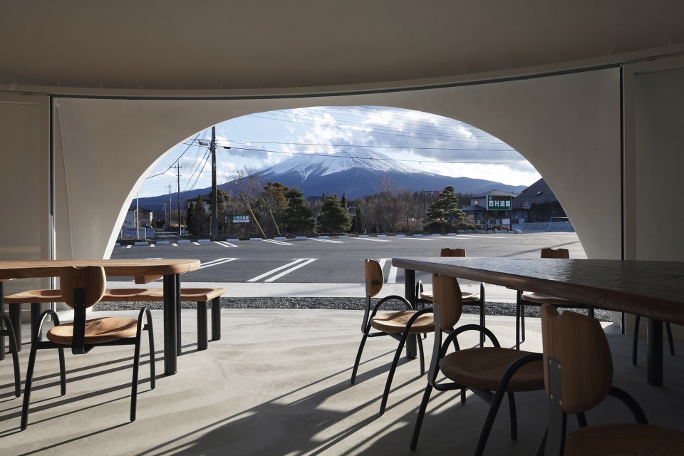 hoto fudo by takeshi hosaka architects
