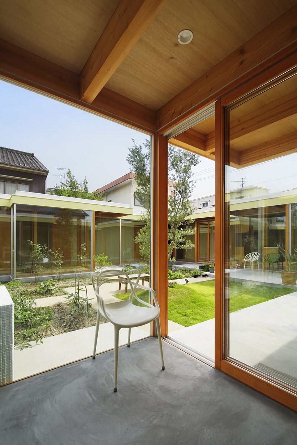 nagoya courthouse by takeshi hosaka architects