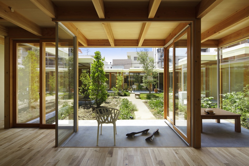 nagoya courthouse by takeshi hosaka architects