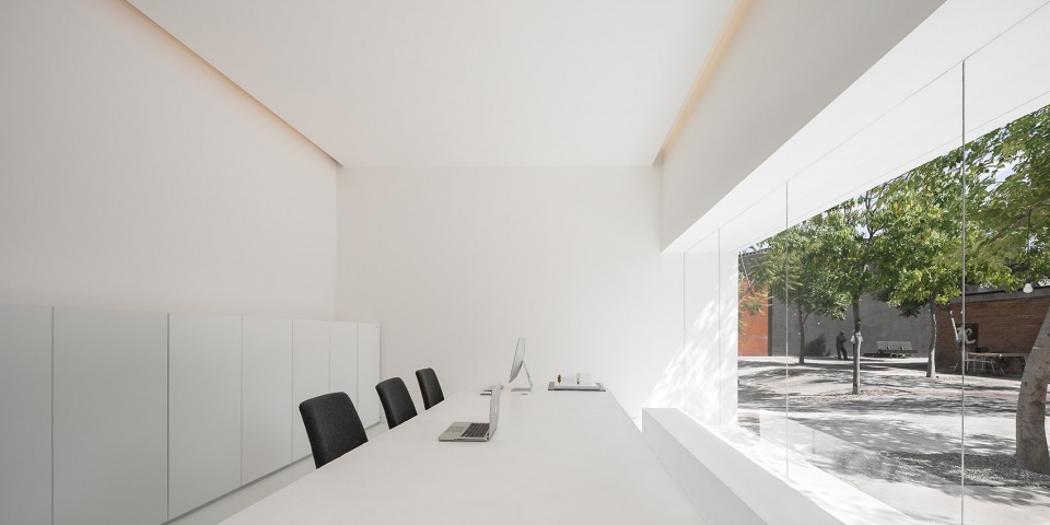 hw studio office by hw studio