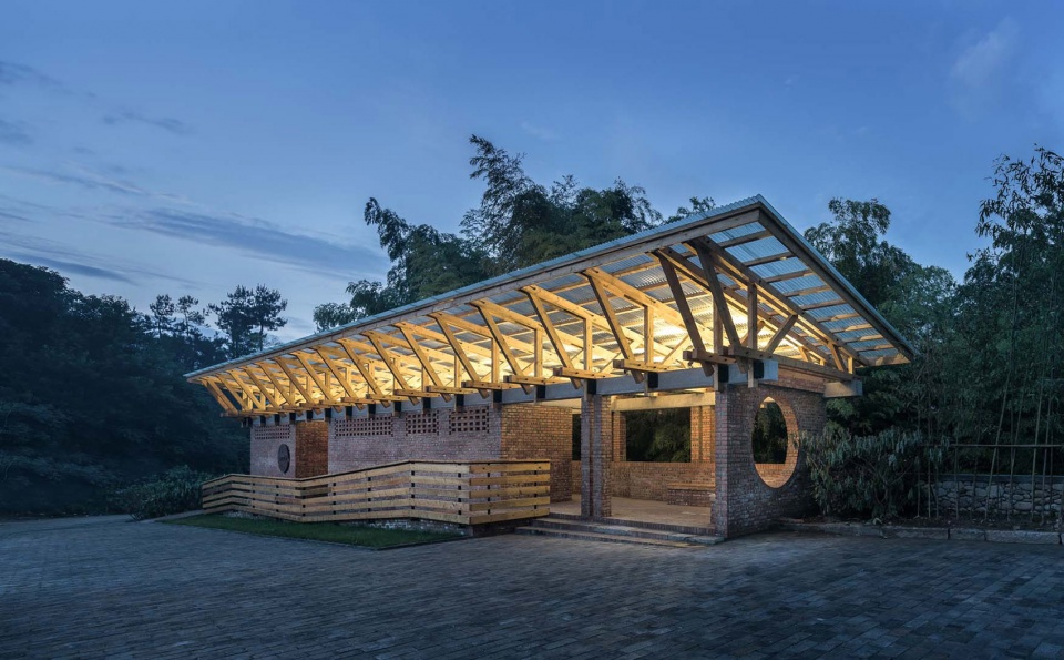 public toilet design in chuancang village china by fu yingbin