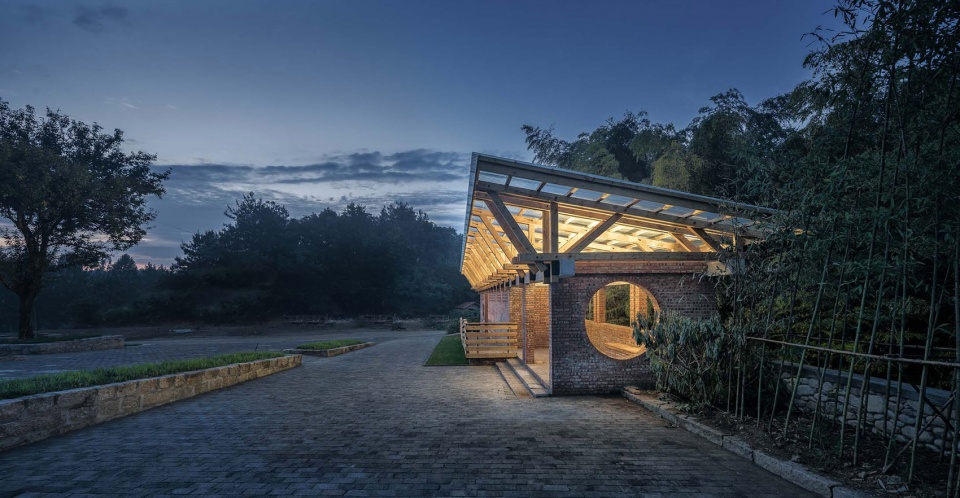 public toilet design in chuancang village china by fu yingbin