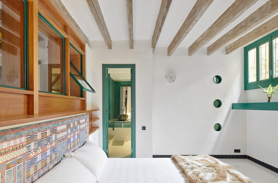 raval hideaway by mariana de delas marcos duffo