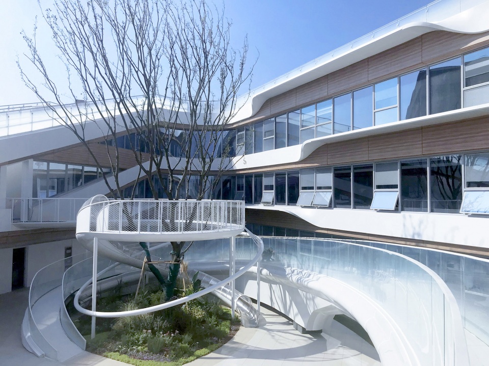 cifi donut kindergarten china by tianhua architecture planning engineering ltd