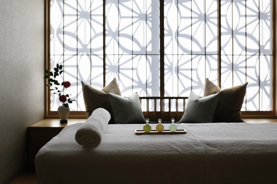 hoshinoya tokyo by azuma architect associates