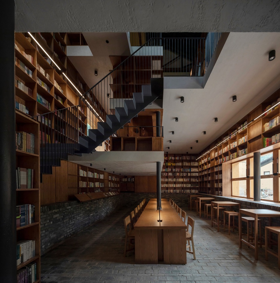 capsule hotel and bookstore in village qinglongwu china by atelier taoc