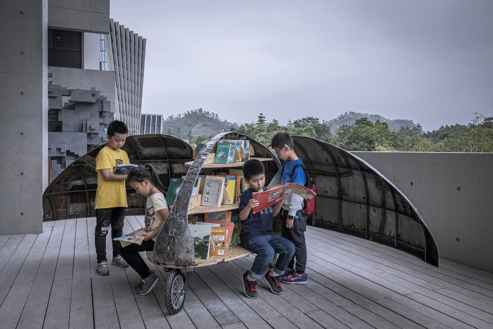 review of the year 2019 young