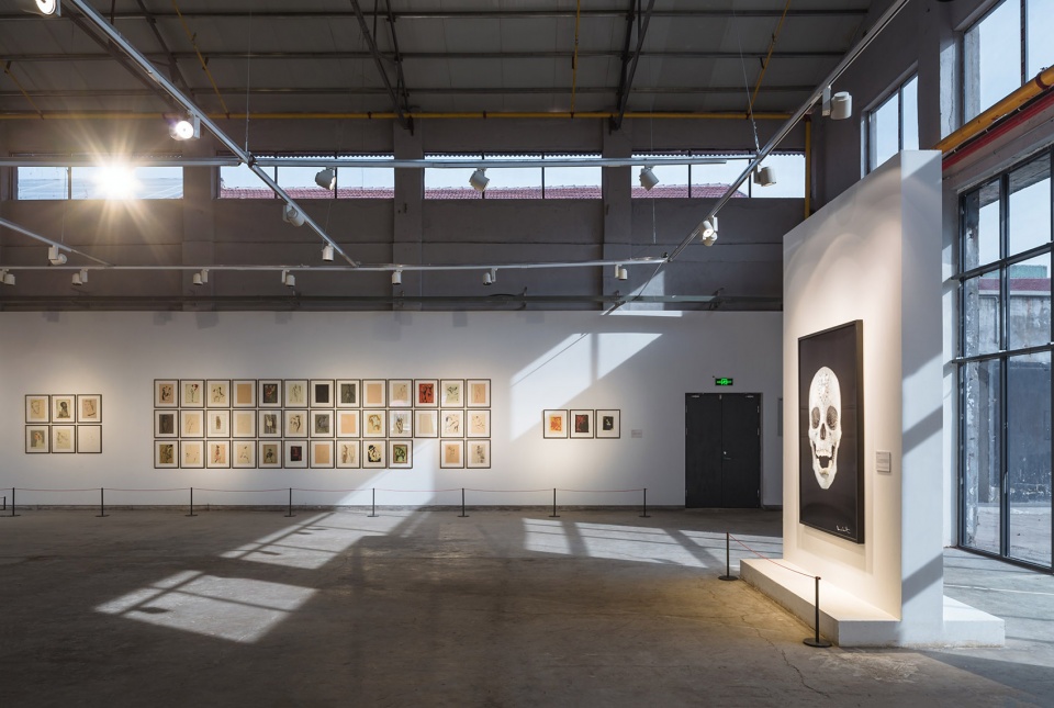 wuhan liangyou red town art design center china by uao