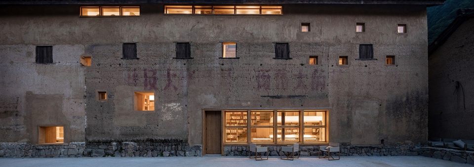 capsule hotel and bookstore in village qinglongwu china by atelier taoc