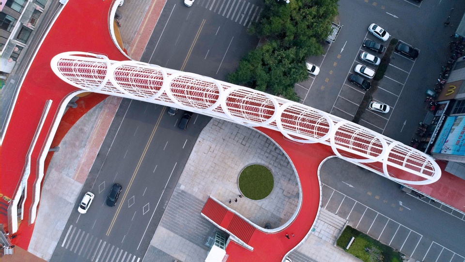 Aomen Road Gallery Bridge LDG