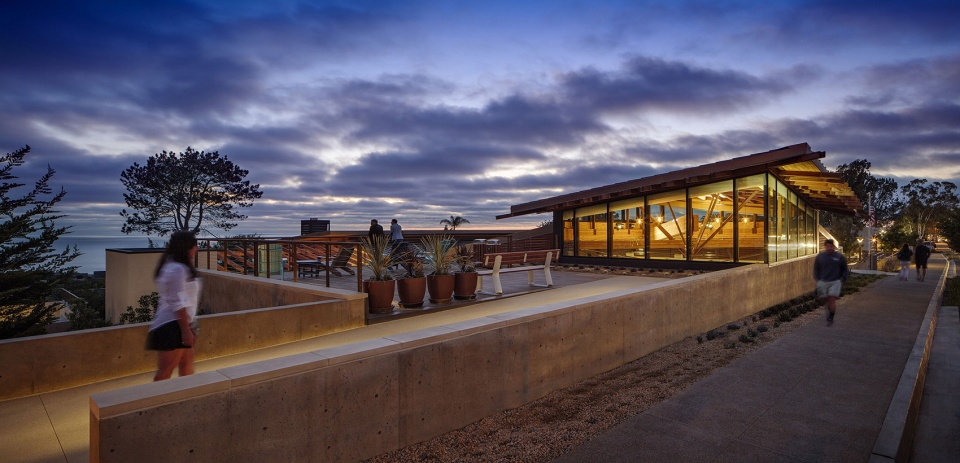 del mar civic center by miller hull