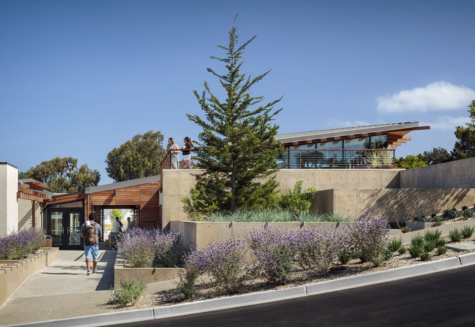 del mar civic center by miller hull