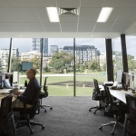维多利亚州板球和社区中心，澳大利亚 / Cox Architecture