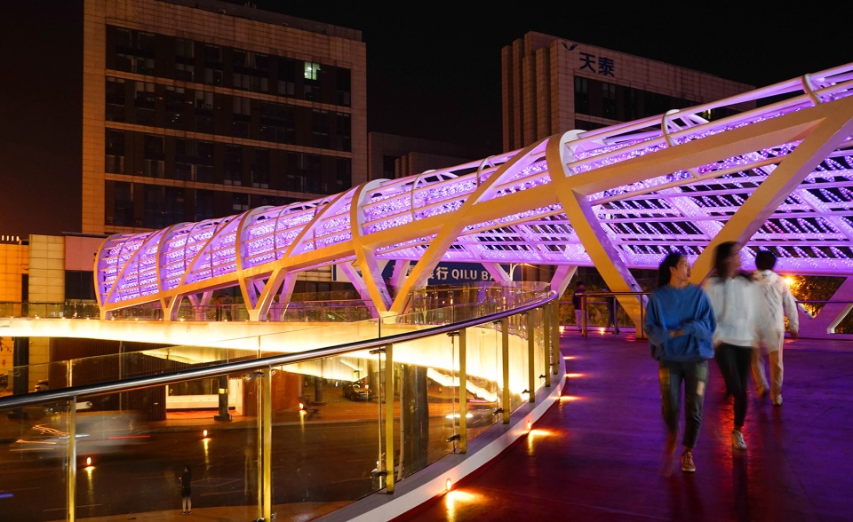 Aomen Road Gallery Bridge LDG