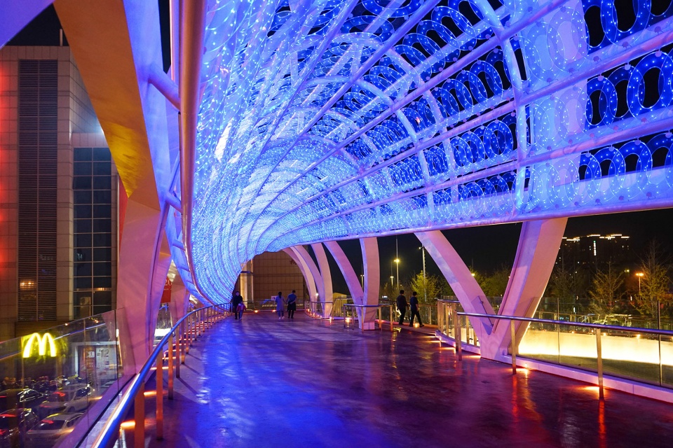 Aomen Road Gallery Bridge LDG