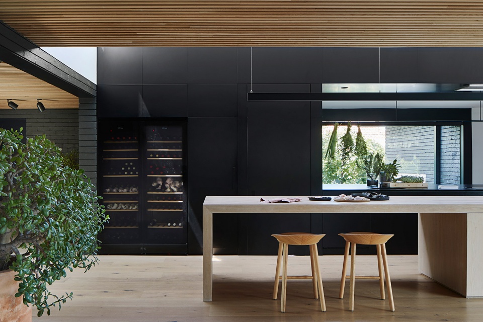 central park road residence by studiofour