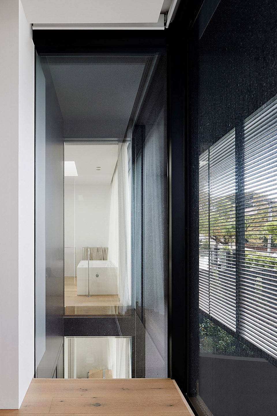 mayfield avenue residence by studiofour