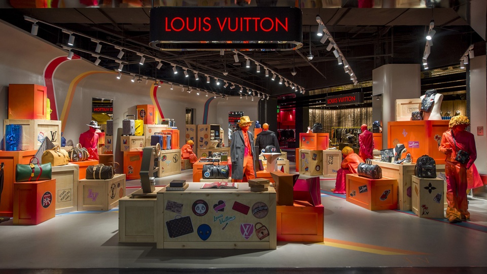 gentle monster introduces the digital analog future to skp s beijing