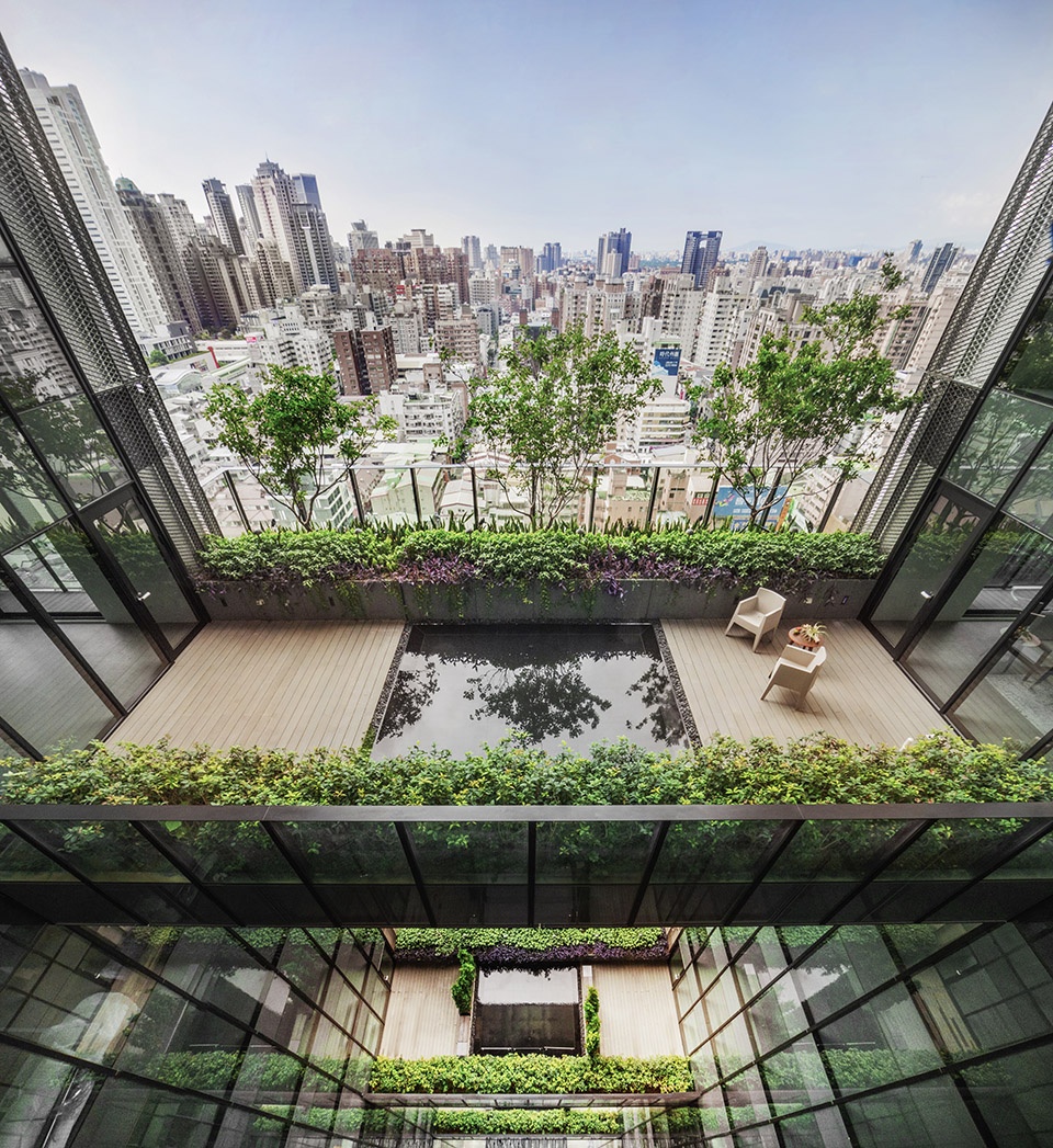 sky green by woha