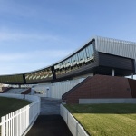 维多利亚州板球和社区中心，澳大利亚 / Cox Architecture