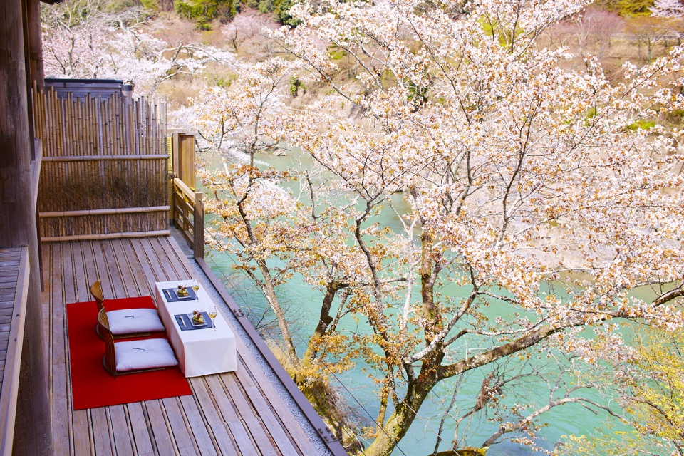 HOSHINOYA Kyoto Floating Tea Room 6