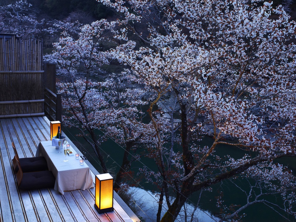 HOSHINOYA Kyoto Floating Tearoom 2