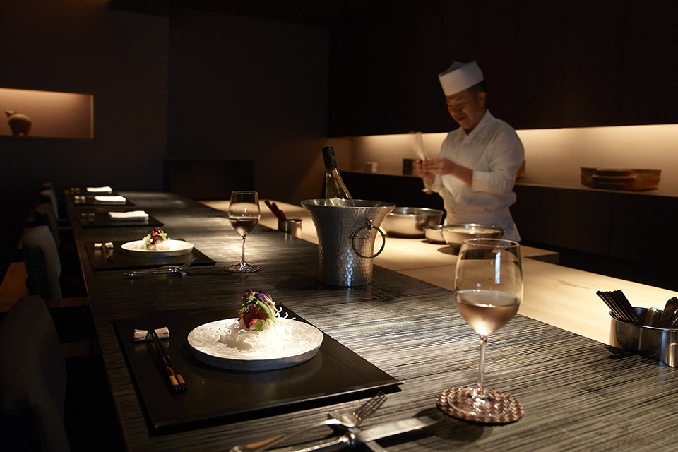 HOSHINOYA Kyoto Main Dining 2 1