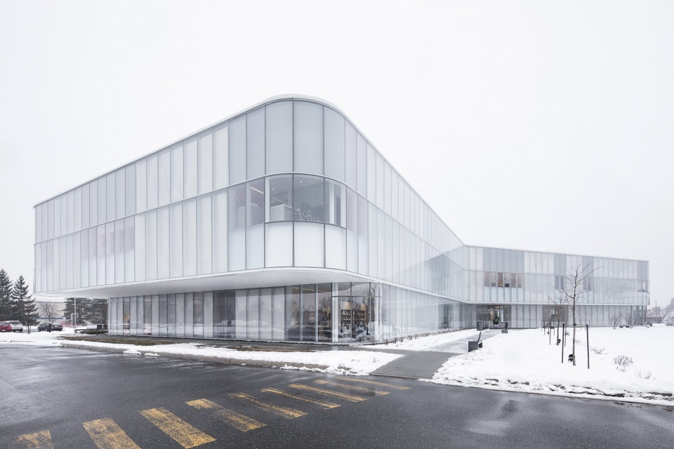 Drummondville Public Library Chevalier Morales Architectes