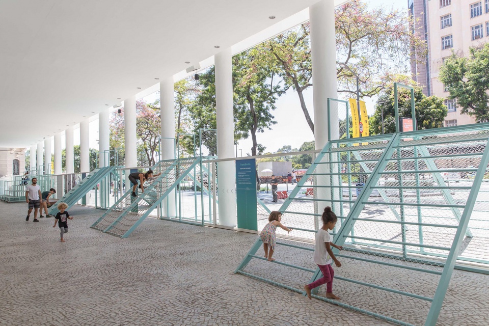 transborda by estudio chao
