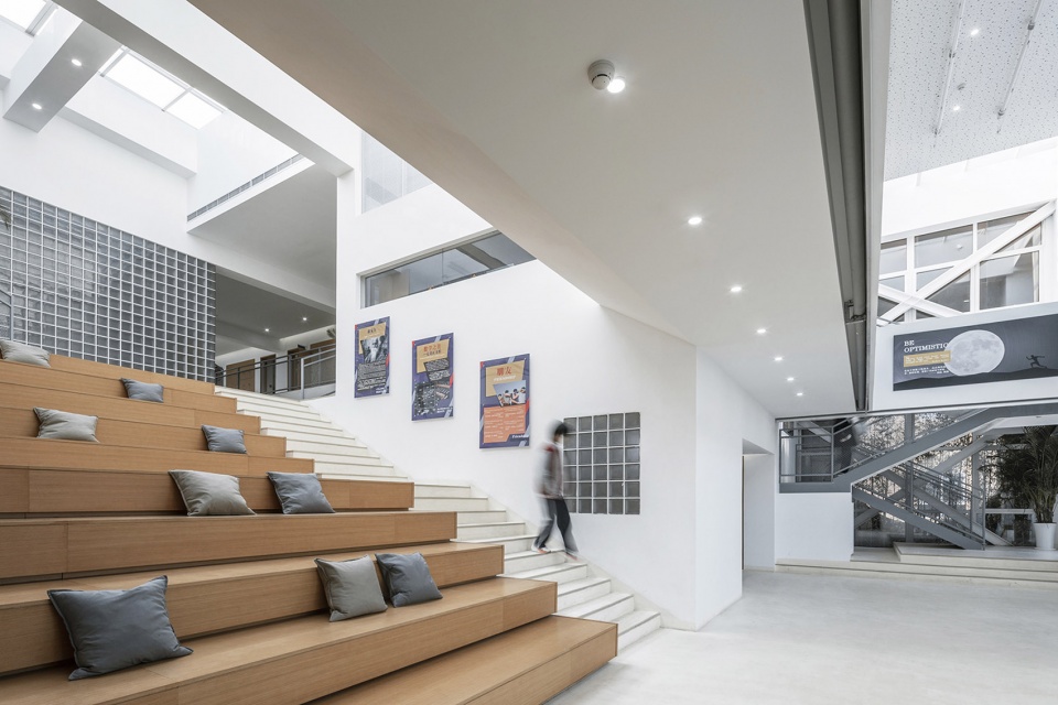 international department of beijing private junyi middle school china by edo architects