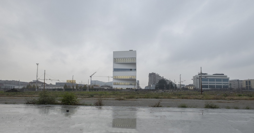 Torre – Fondazione Prada by OMA