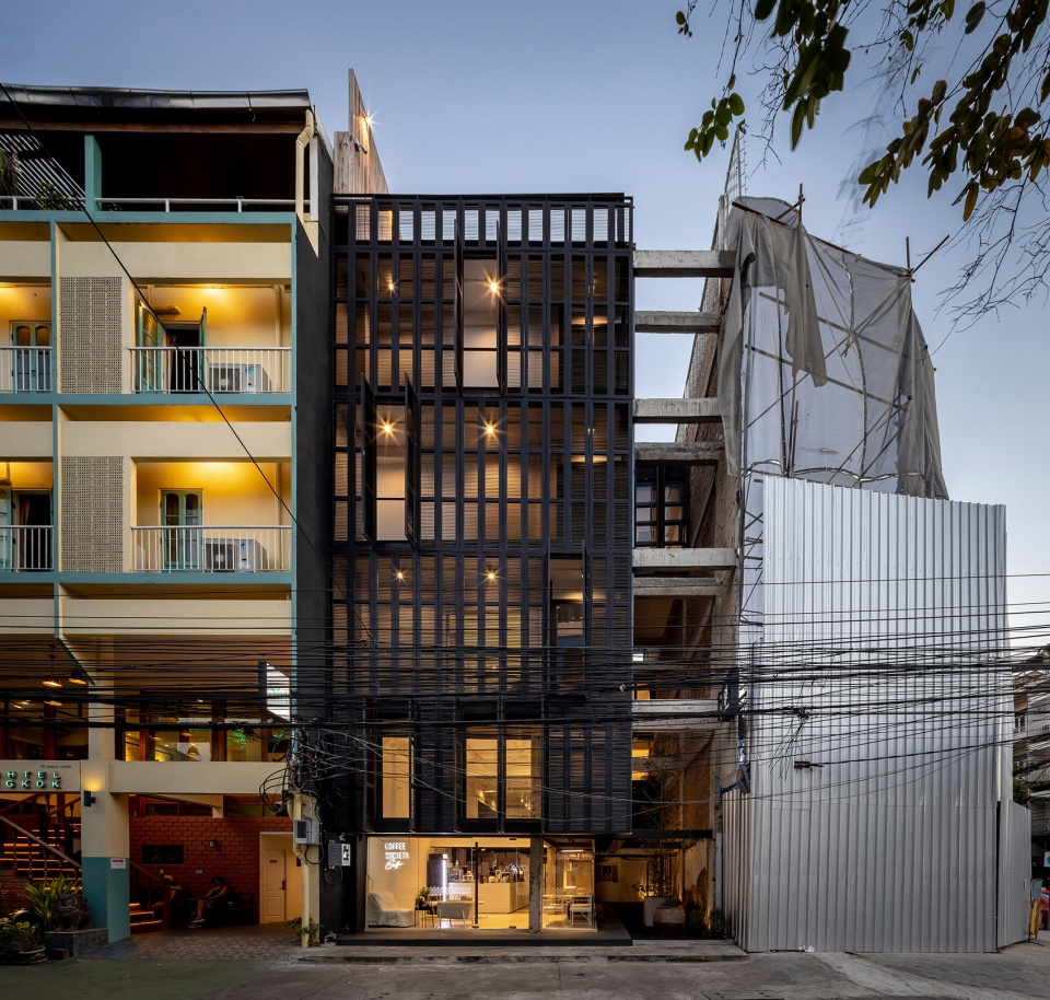 pa prank hostel by idin architects