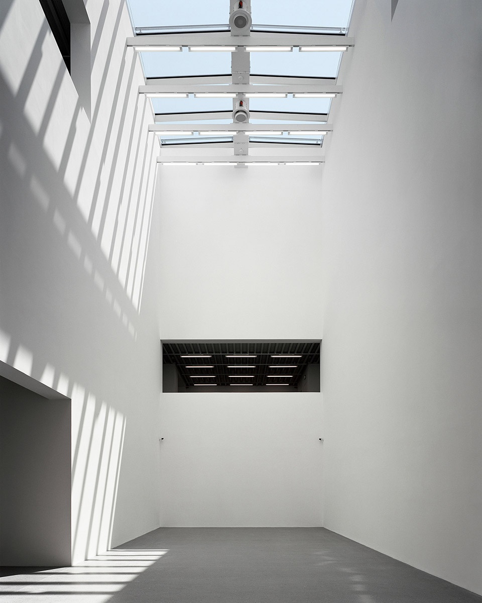 extension moderne galerie saarland museum by kuehn malvezzi
