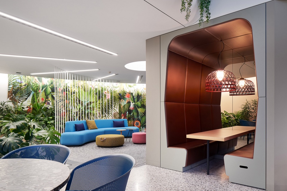 the new headquarters of roman klis design by ippolito fleitz group