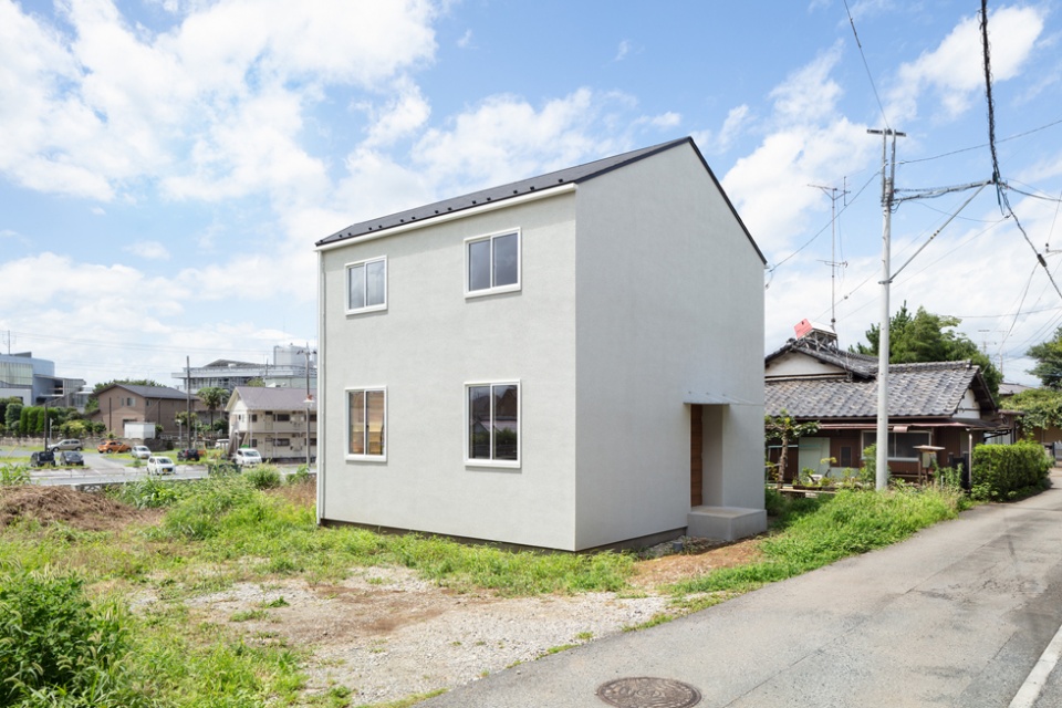 xquarter house by uenoa