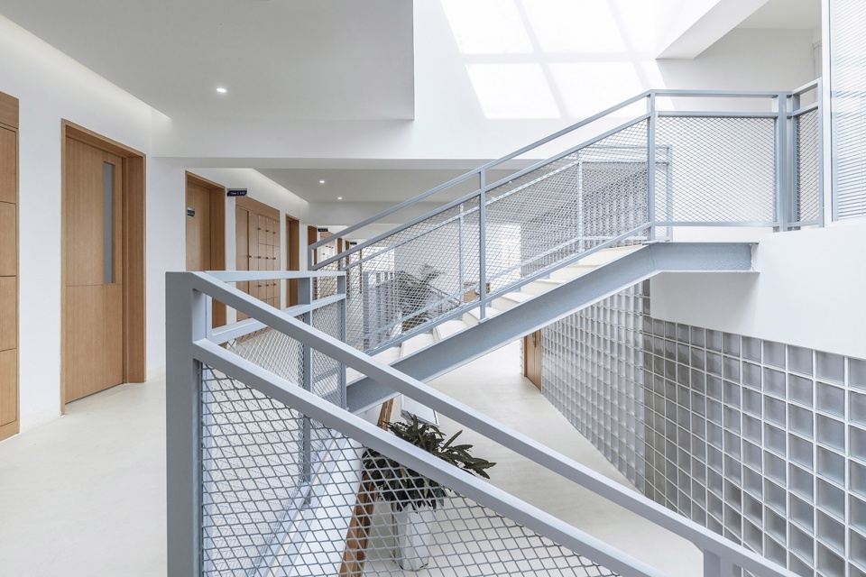 international department of beijing private junyi middle school china by edo architects