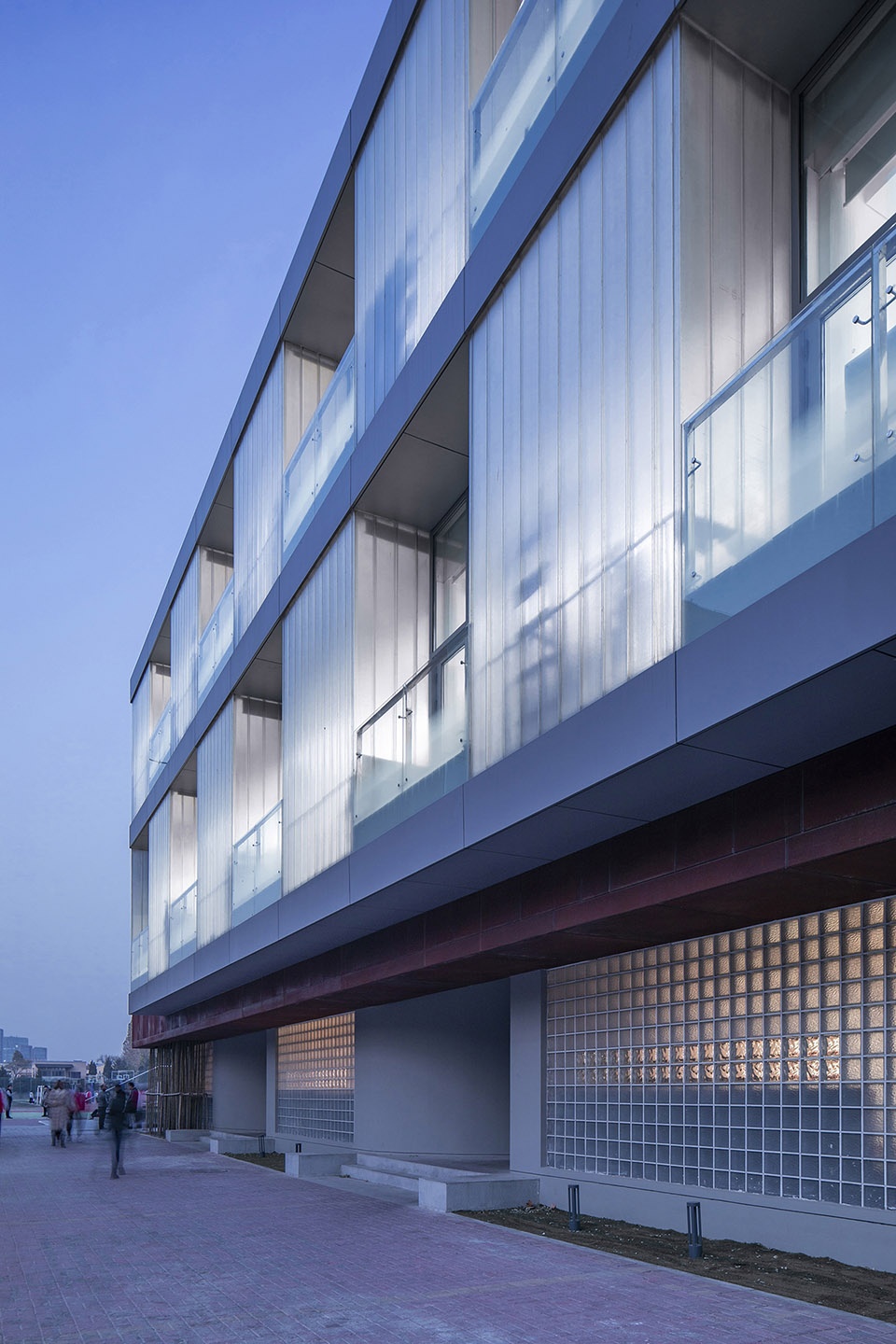 international department of beijing private junyi middle school china by edo architects