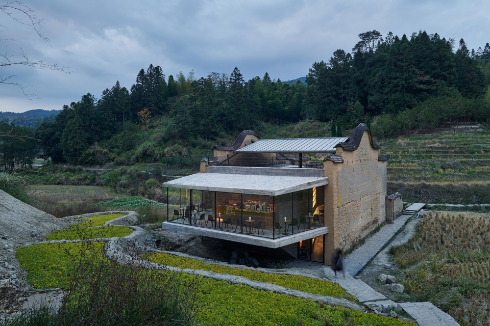 xiadi paddy field bookstore of librairie avant garde china by tao