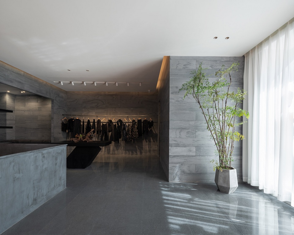 la moitie china by one fine day studio partners