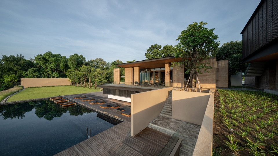 tara villa by idin architects