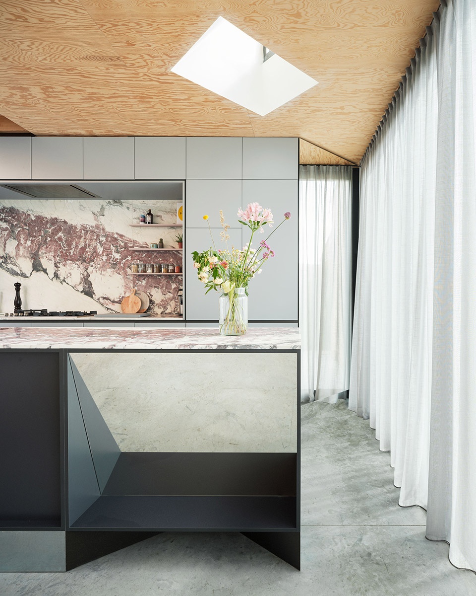 MIKA by ism architecten