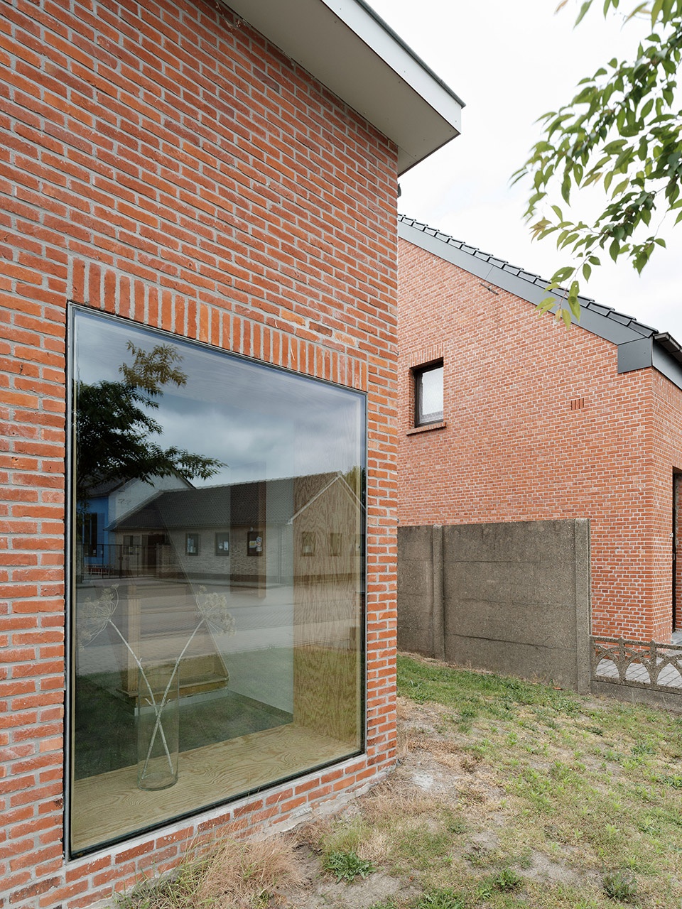 a house renovation for wendy and geert by ism architecten